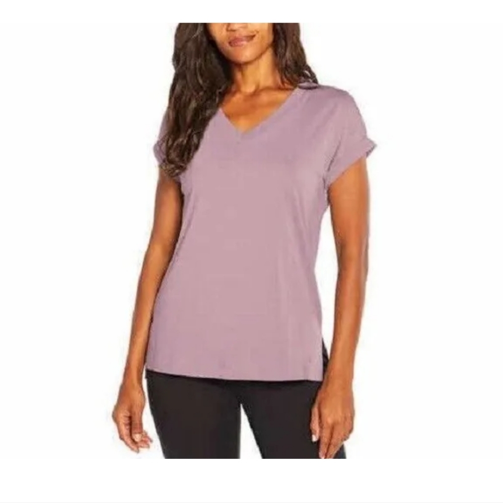 Banana Republic Ladies V-Neck Roll Sleeve Top